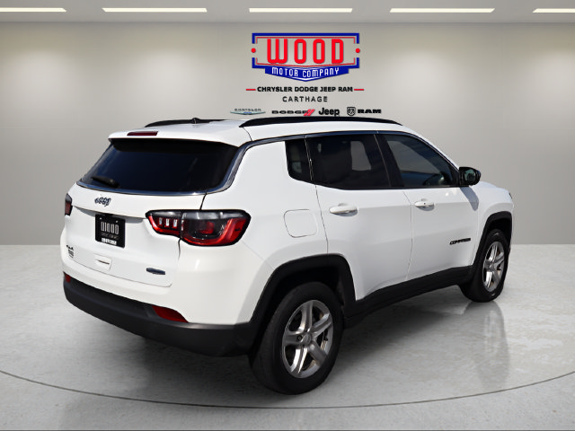 Used 2024 Jeep Compass Latitude AWD/4WD image 6