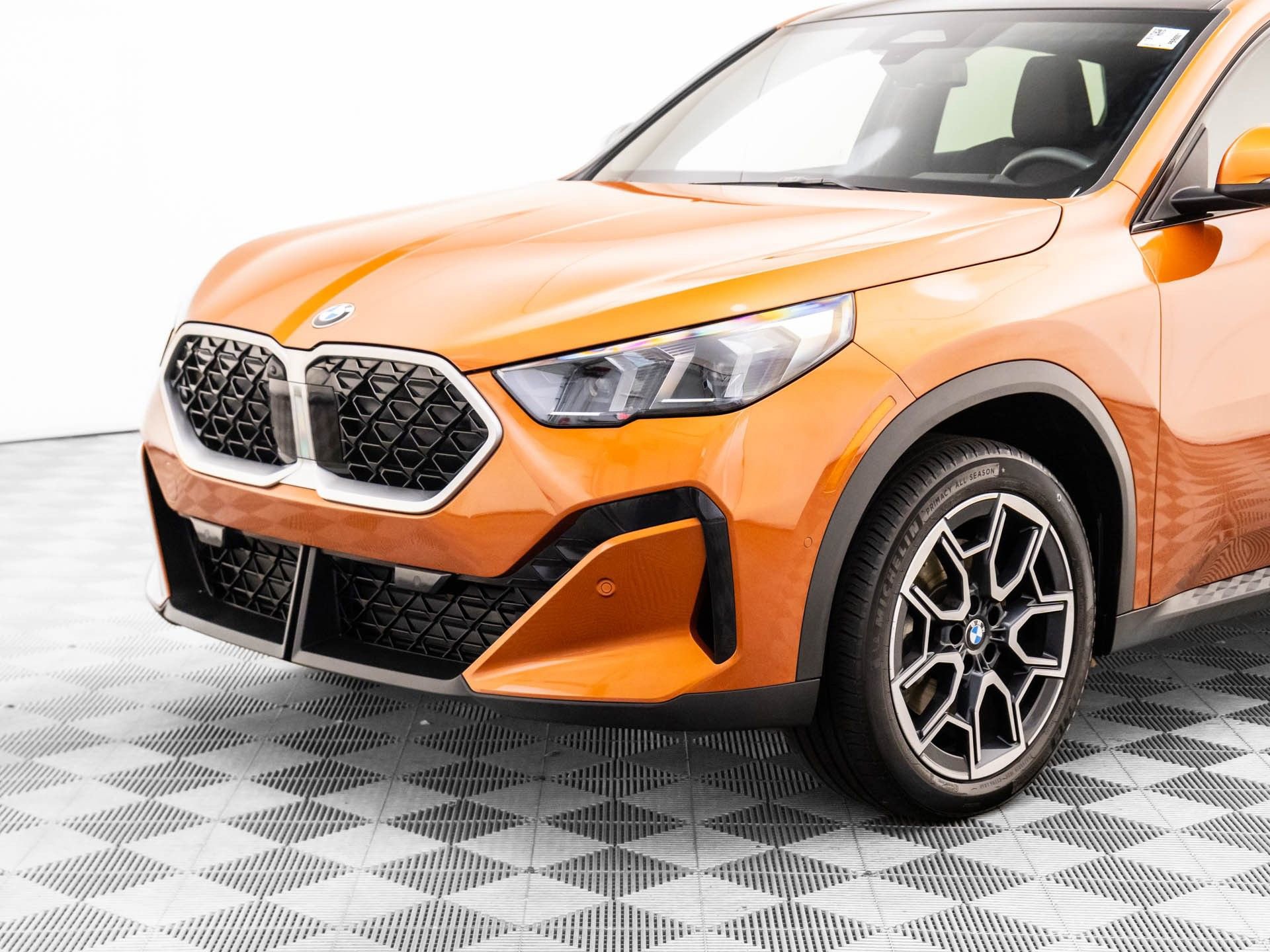 Certified 2025 BMW X2 xDrive28i AWD/4WD image 36