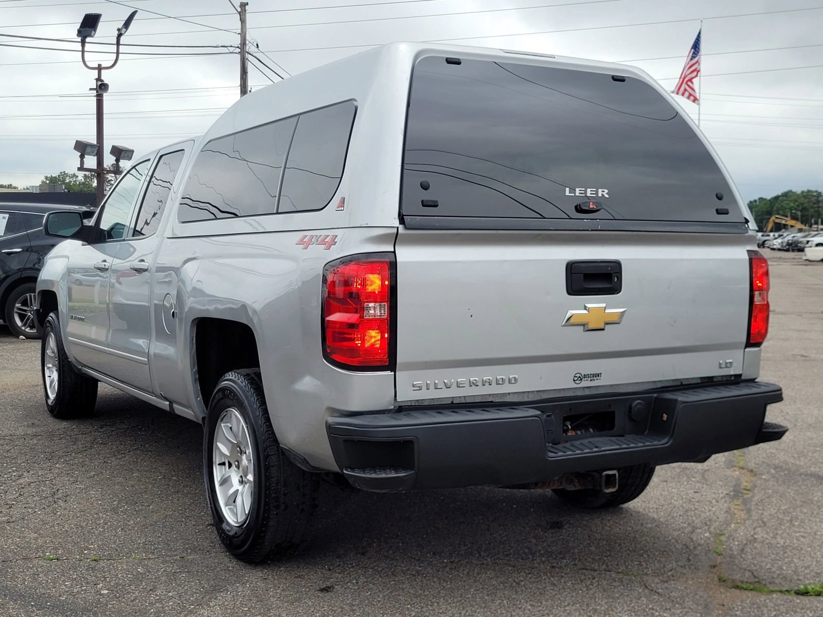 Used 2019 Chevrolet Silverado 1500 LT AWD/4WD image 9