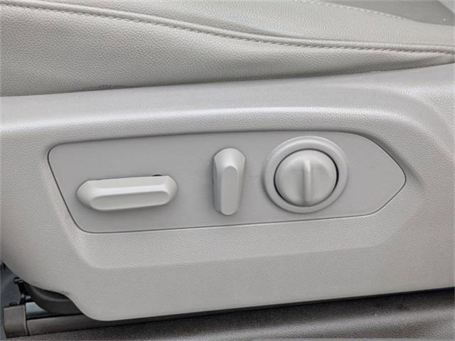 Used 2021 Chevrolet Silverado 1500 LTZ image 22