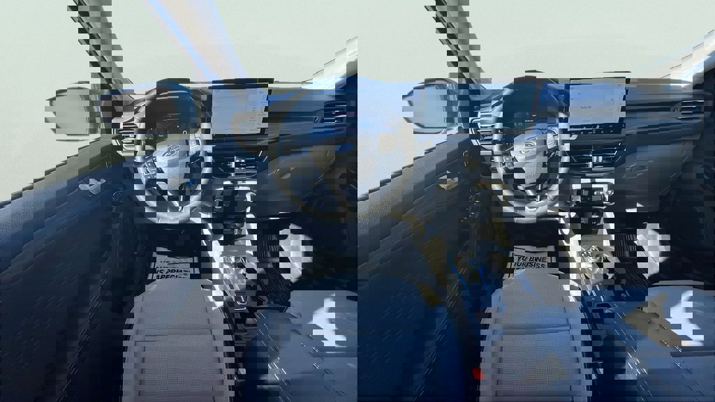 Used 2025 Ford Escape Platinum image 11