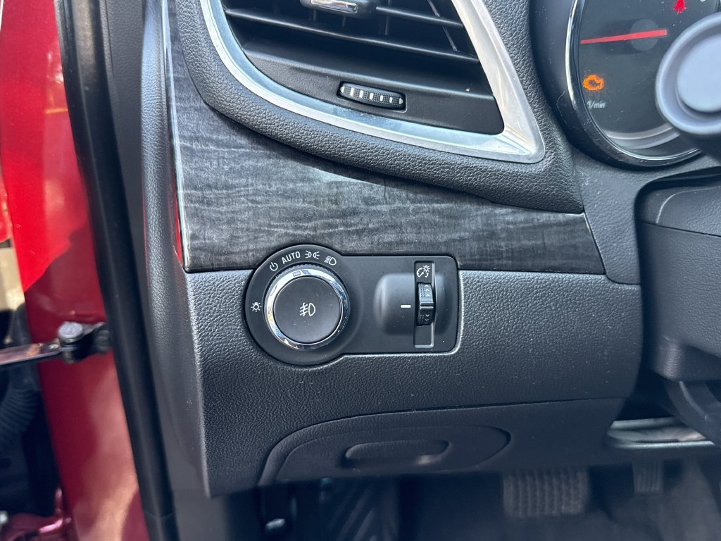 Used 2016 Buick Encore Convenience FWD image 19