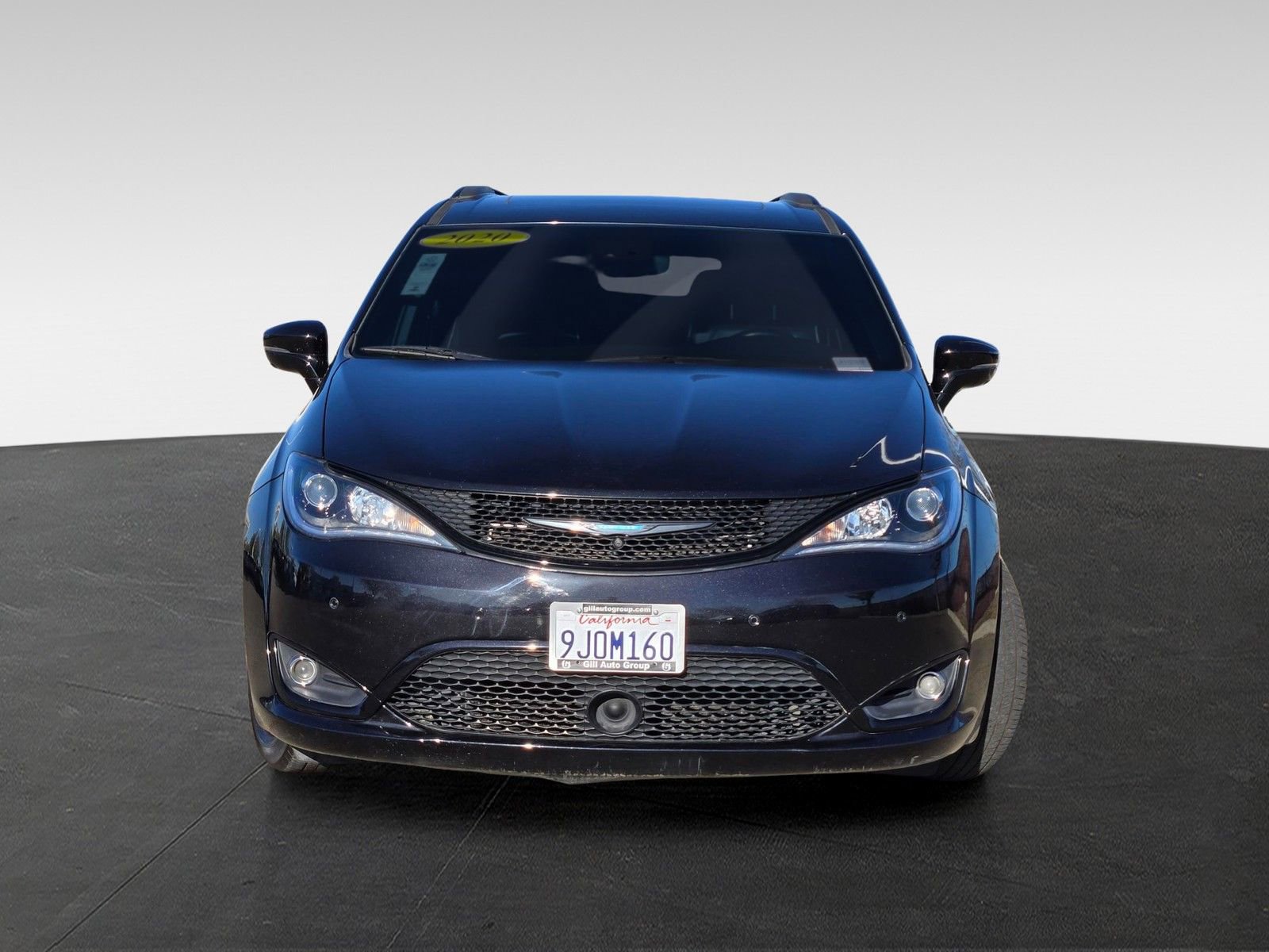 Used 2020 Chrysler Pacifica Limited w/ Advanced Safetytec Group image 2