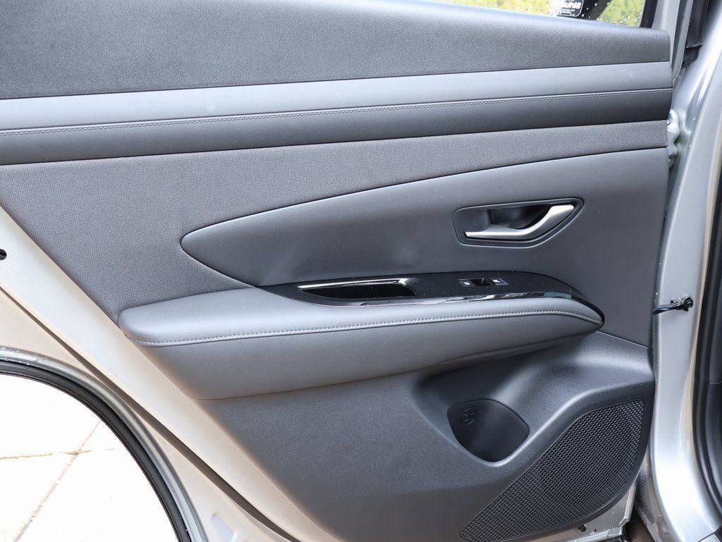 New 2026 Hyundai Tucson Limited image 18