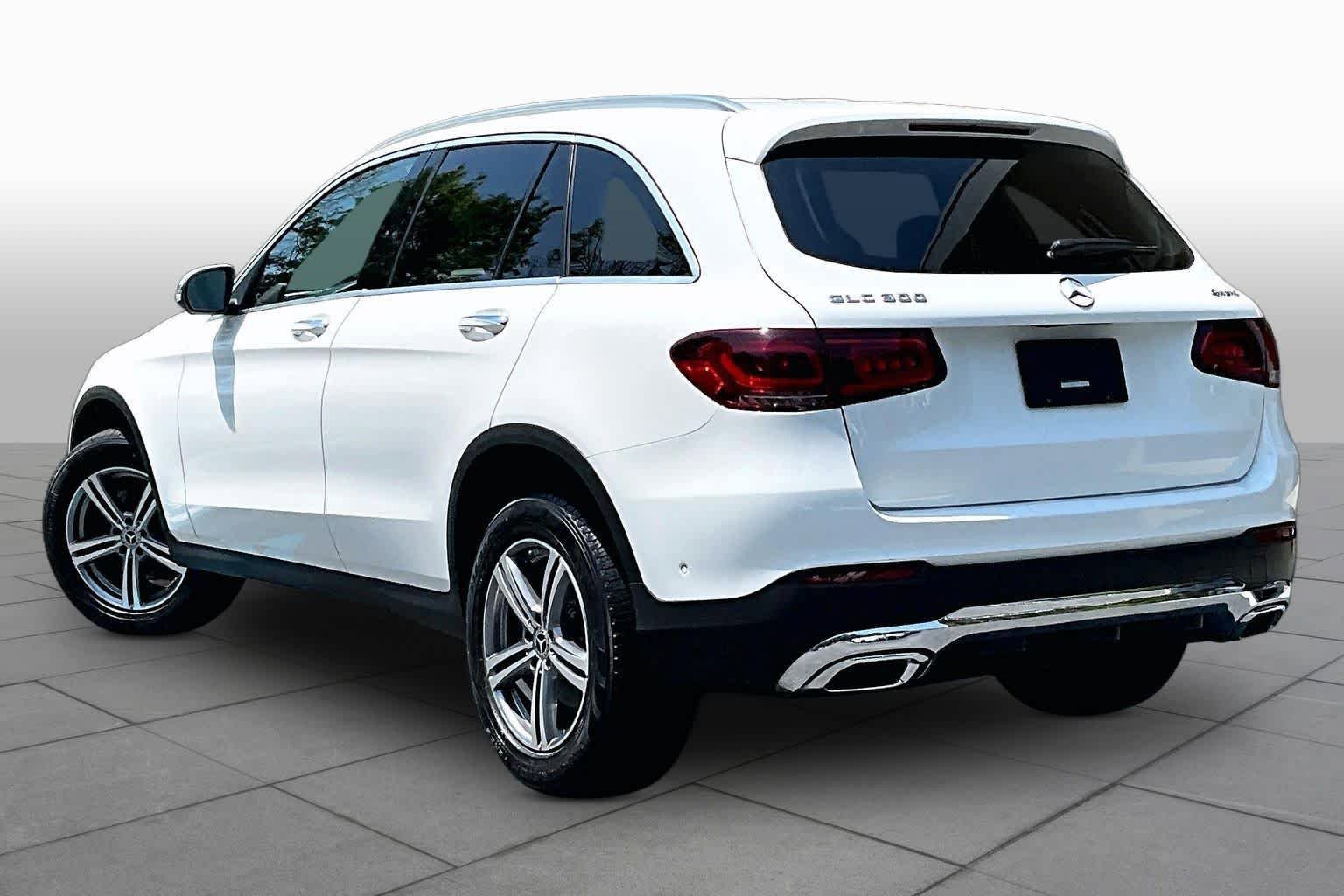 Certified 2022 Mercedes-Benz GLC 300 4MATIC w/ Driver Assistance Package image 12