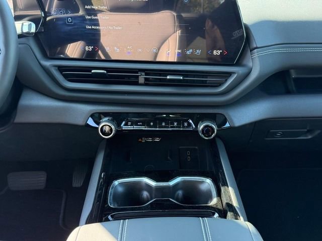 New 2026 Chevrolet Silverado EV LT image 10