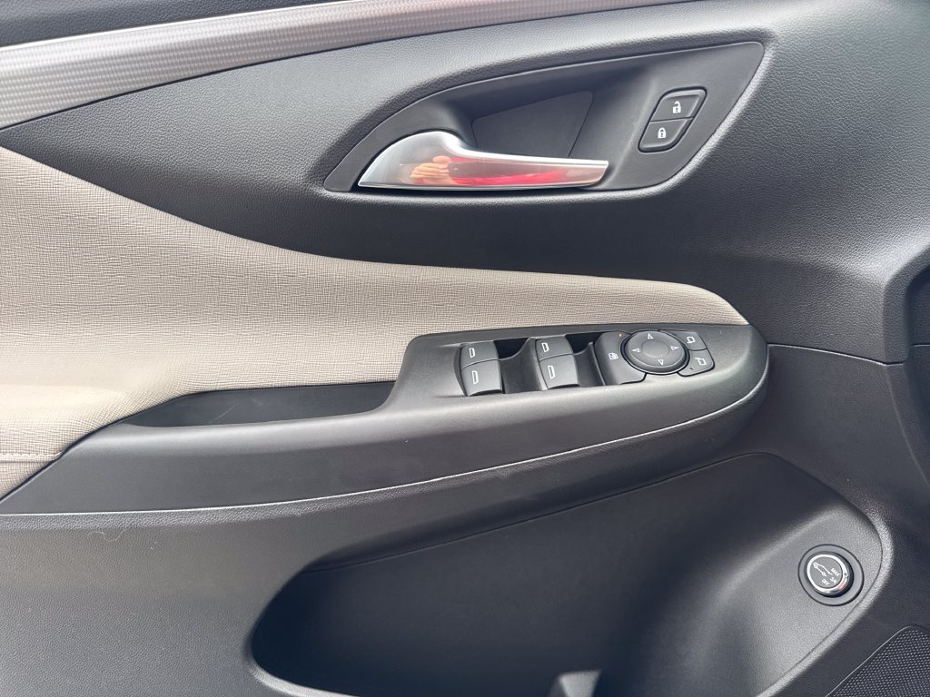 New 2026 Buick Envista Sport Touring FWD image 16