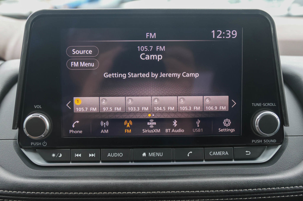Used 2023 Nissan Rogue SV AWD/4WD image 24