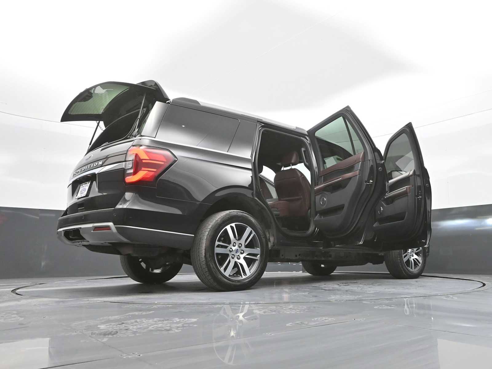 Used 2023 Ford Expedition Limited image 51