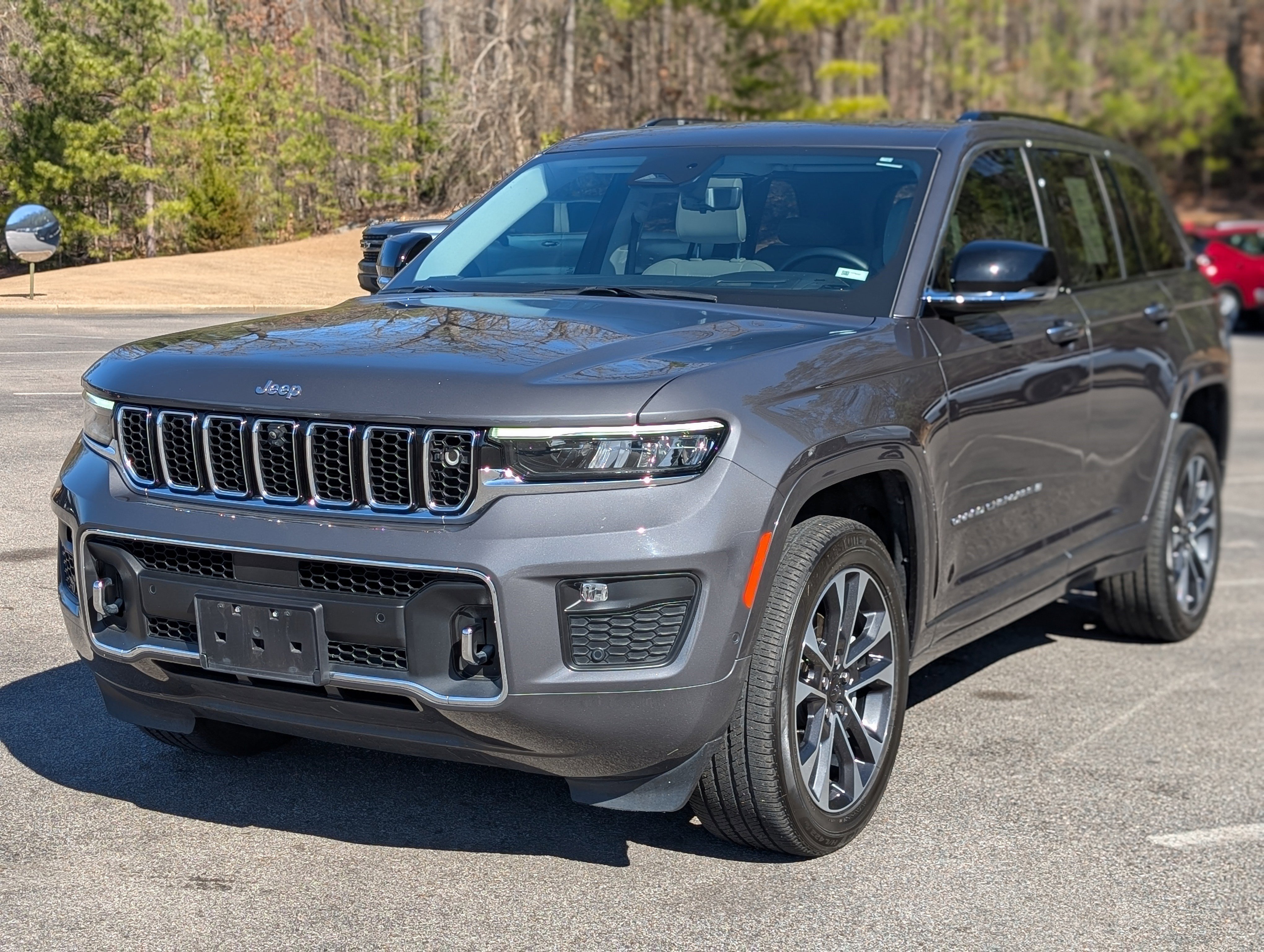 Used 2022 Jeep Grand Cherokee Overland w/ Adv Protech Group III RWD image 5