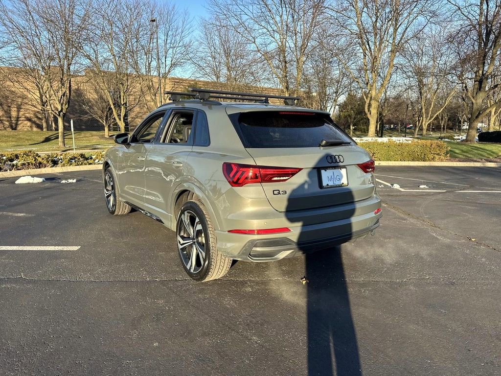Used 2024 Audi Q3 2.0T Premium Plus w/ Premium Plus Package image 5