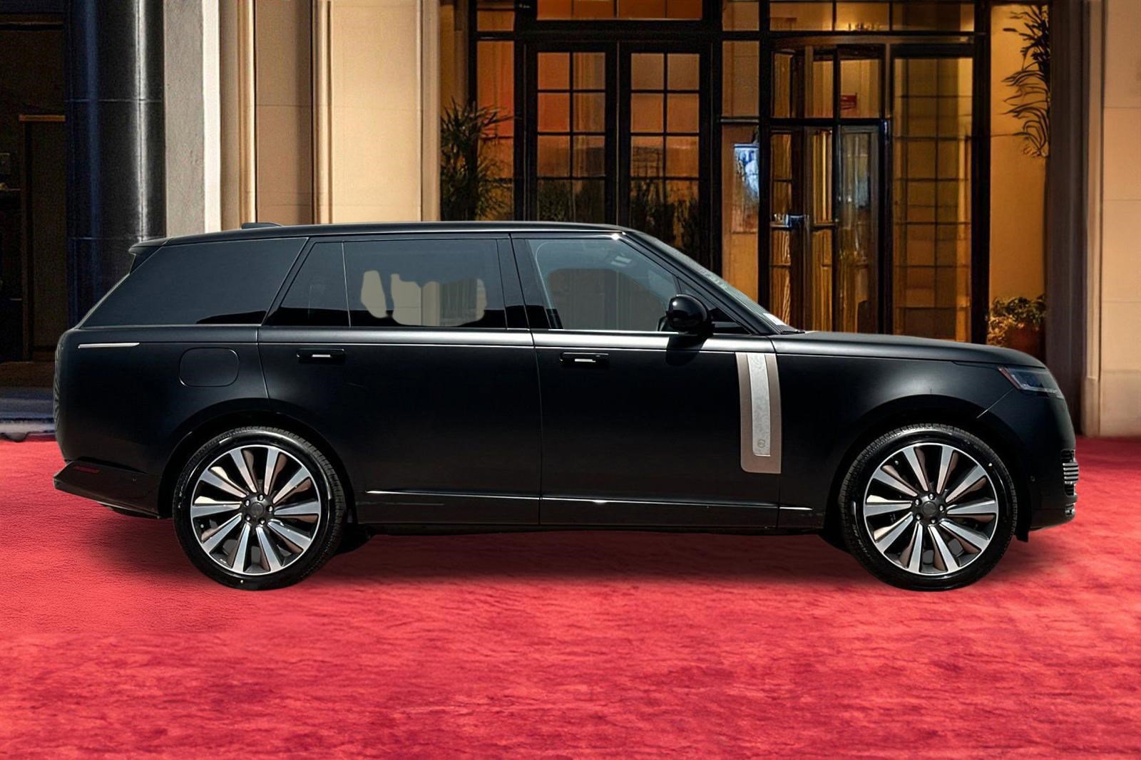 New 2026 Land Rover Range Rover SV AWD/4WD image 8