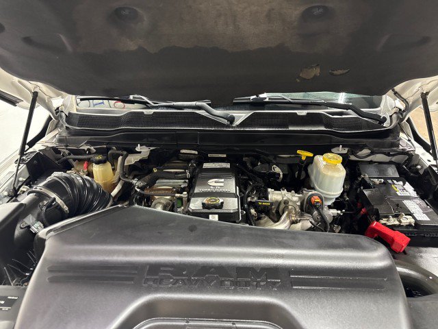 Used 2019 RAM 5500 Tradesman w/ Safety Group AWD/4WD image 45