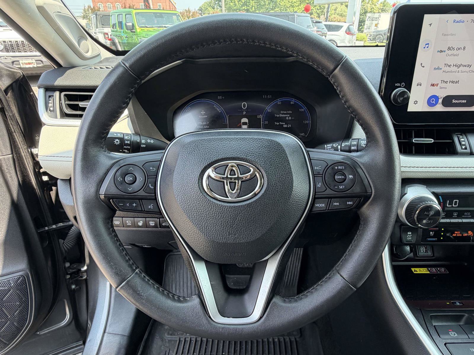 Used 2023 Toyota RAV4 Limited AWD/4WD image 15