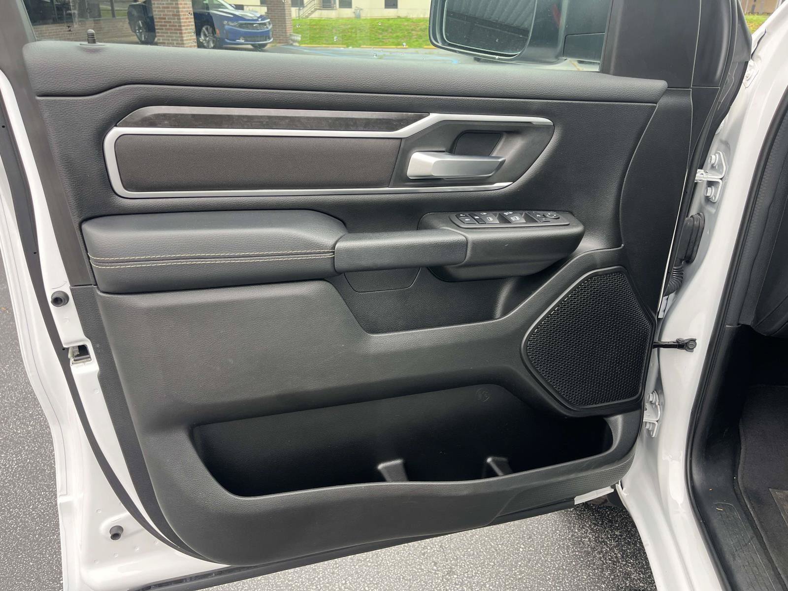 Used 2023 RAM 1500 Big Horn AWD/4WD image 16