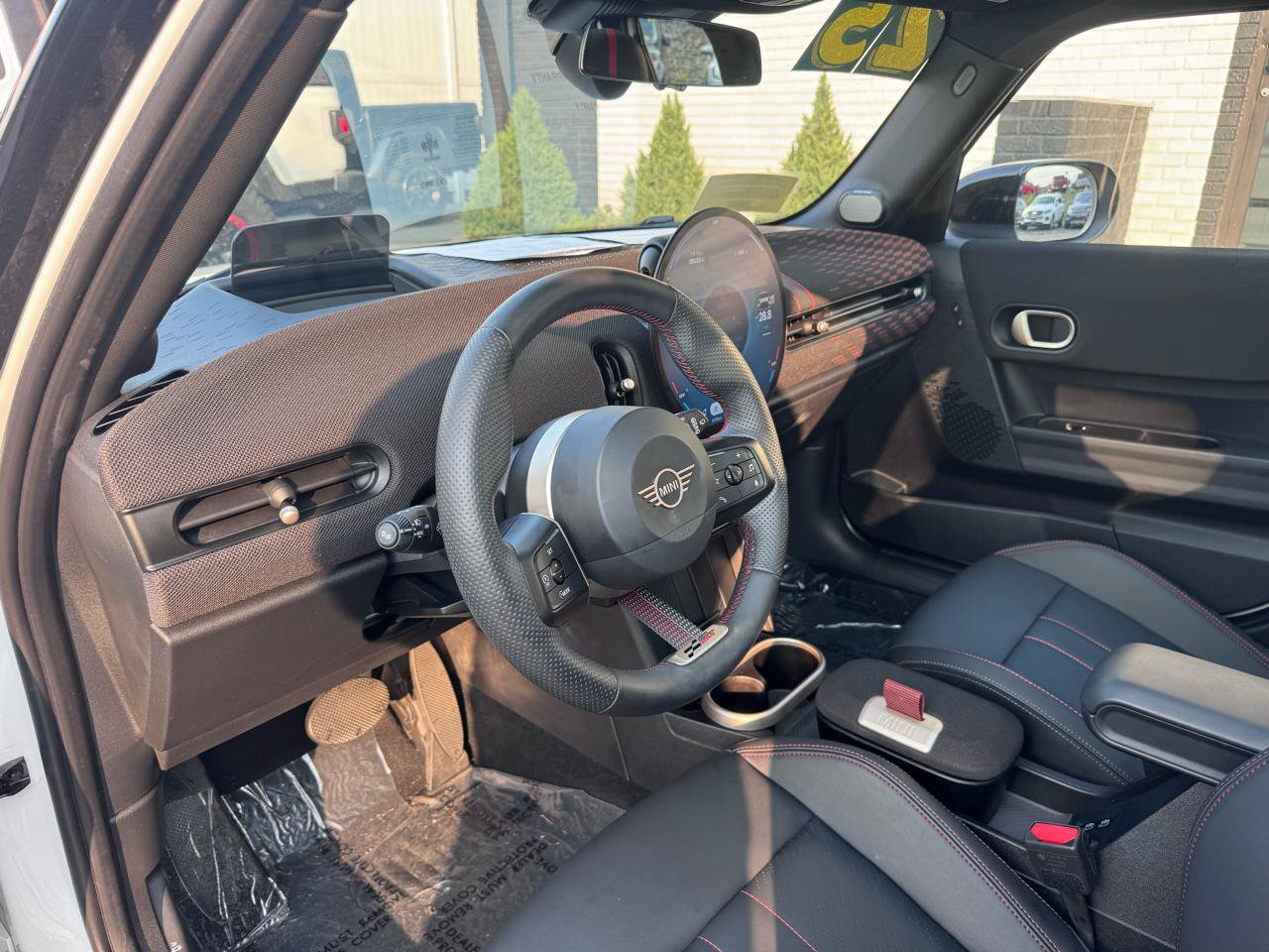Used 2025 MINI Cooper S FWD image 9