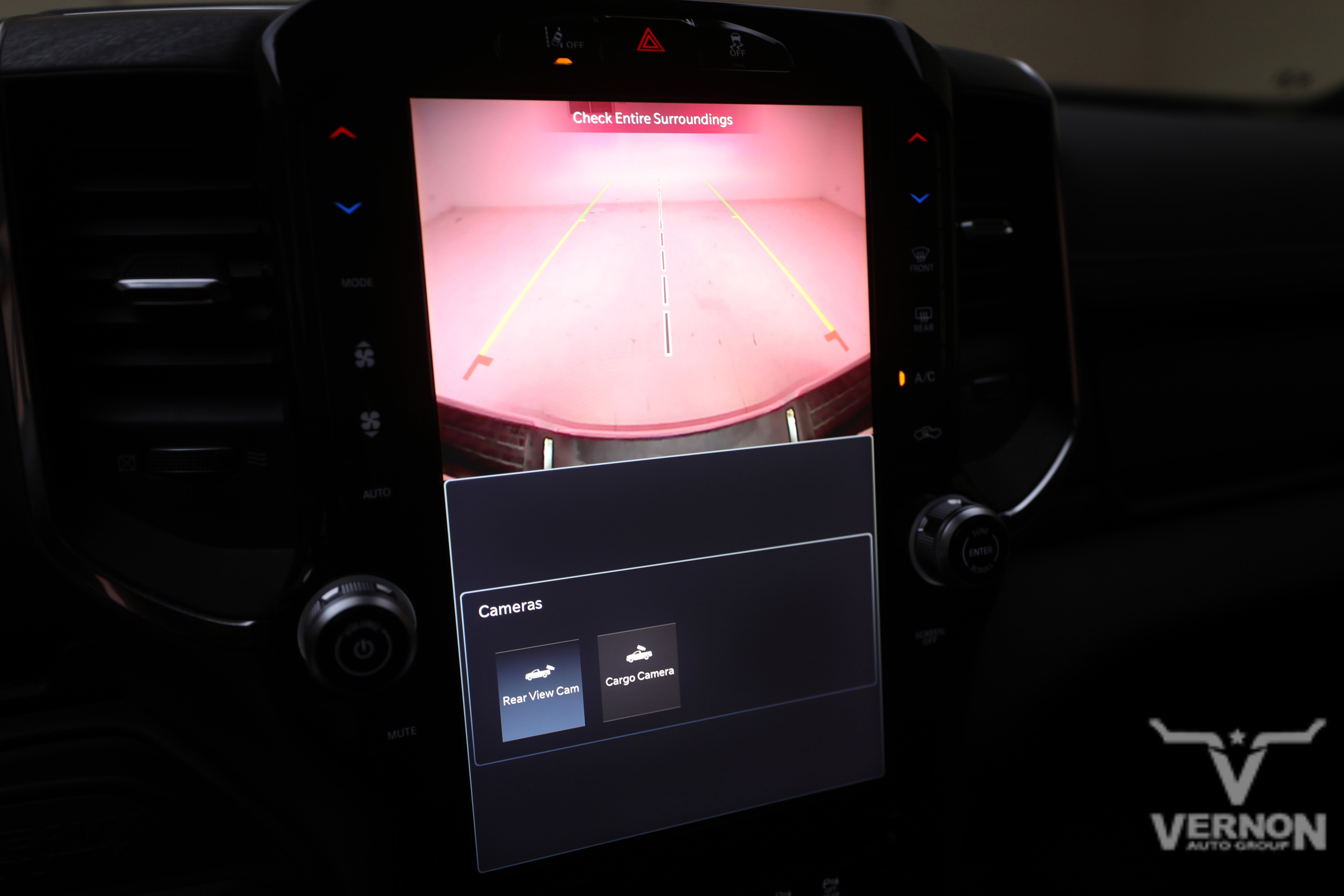 New 2025 RAM 3500 Laramie image 31