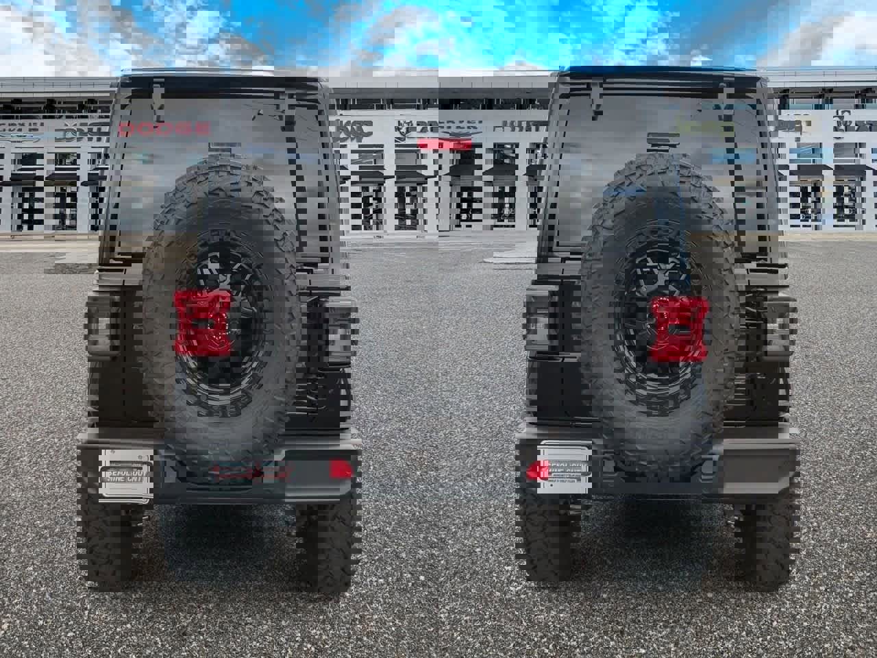 Used 2024 Jeep Wrangler Sahara w/ Safety Group image 7