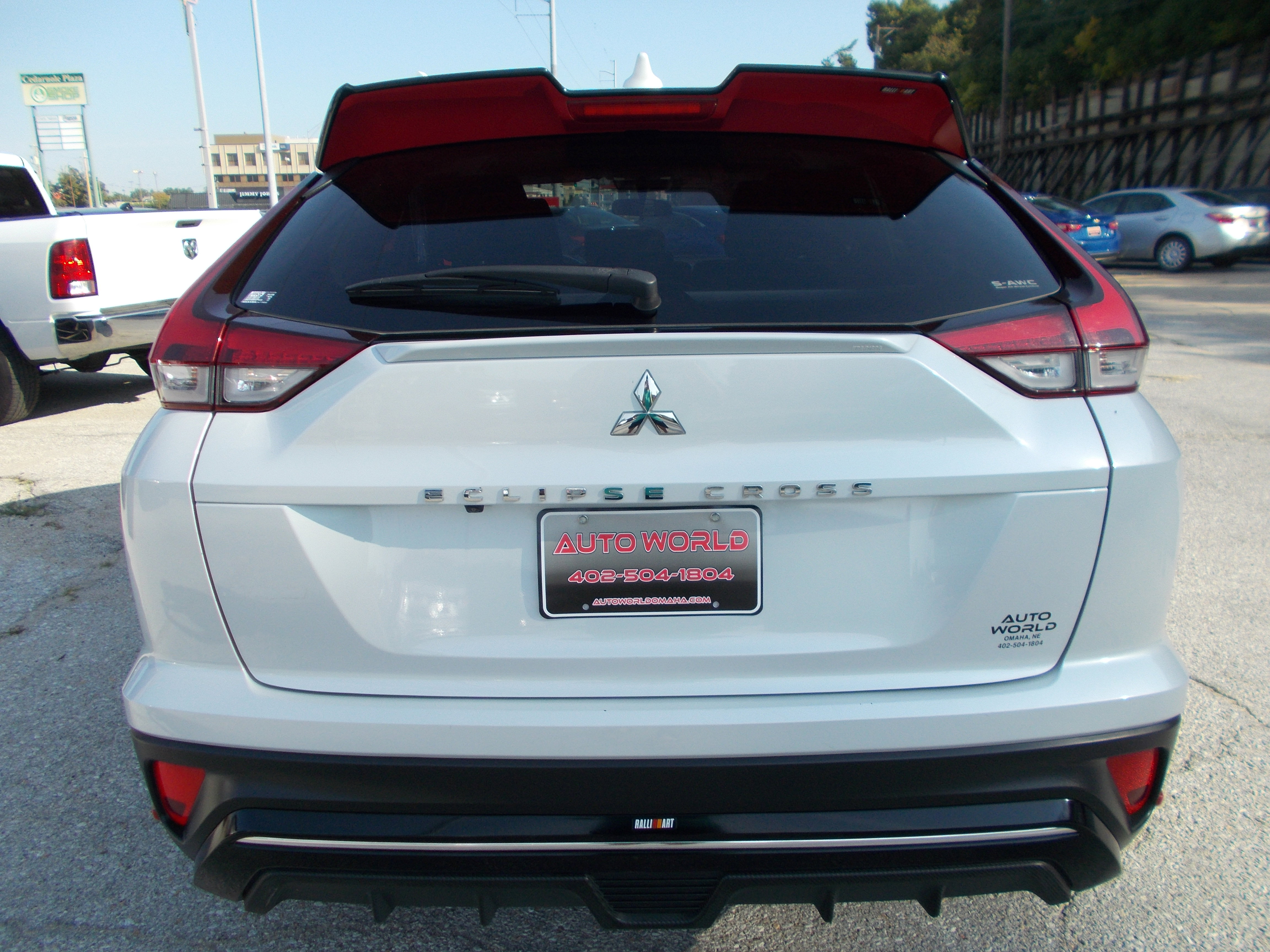Used 2023 Mitsubishi Eclipse Cross LE image 4