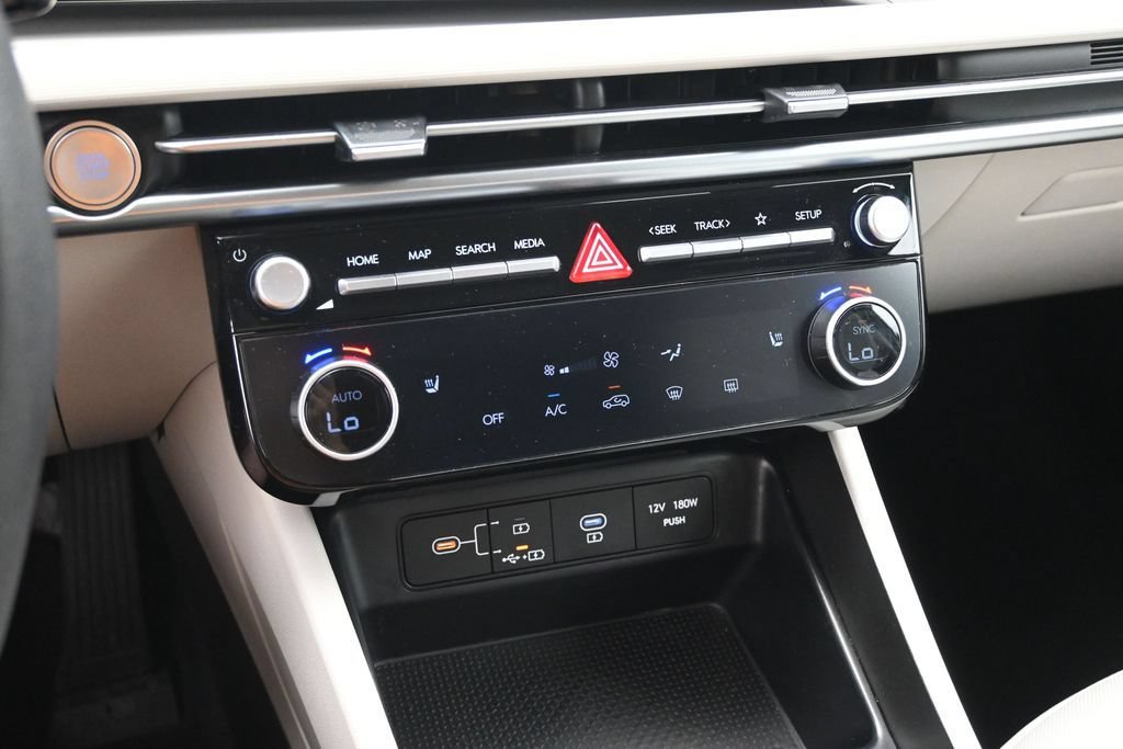 Used 2026 Hyundai Tucson SEL FWD image 18