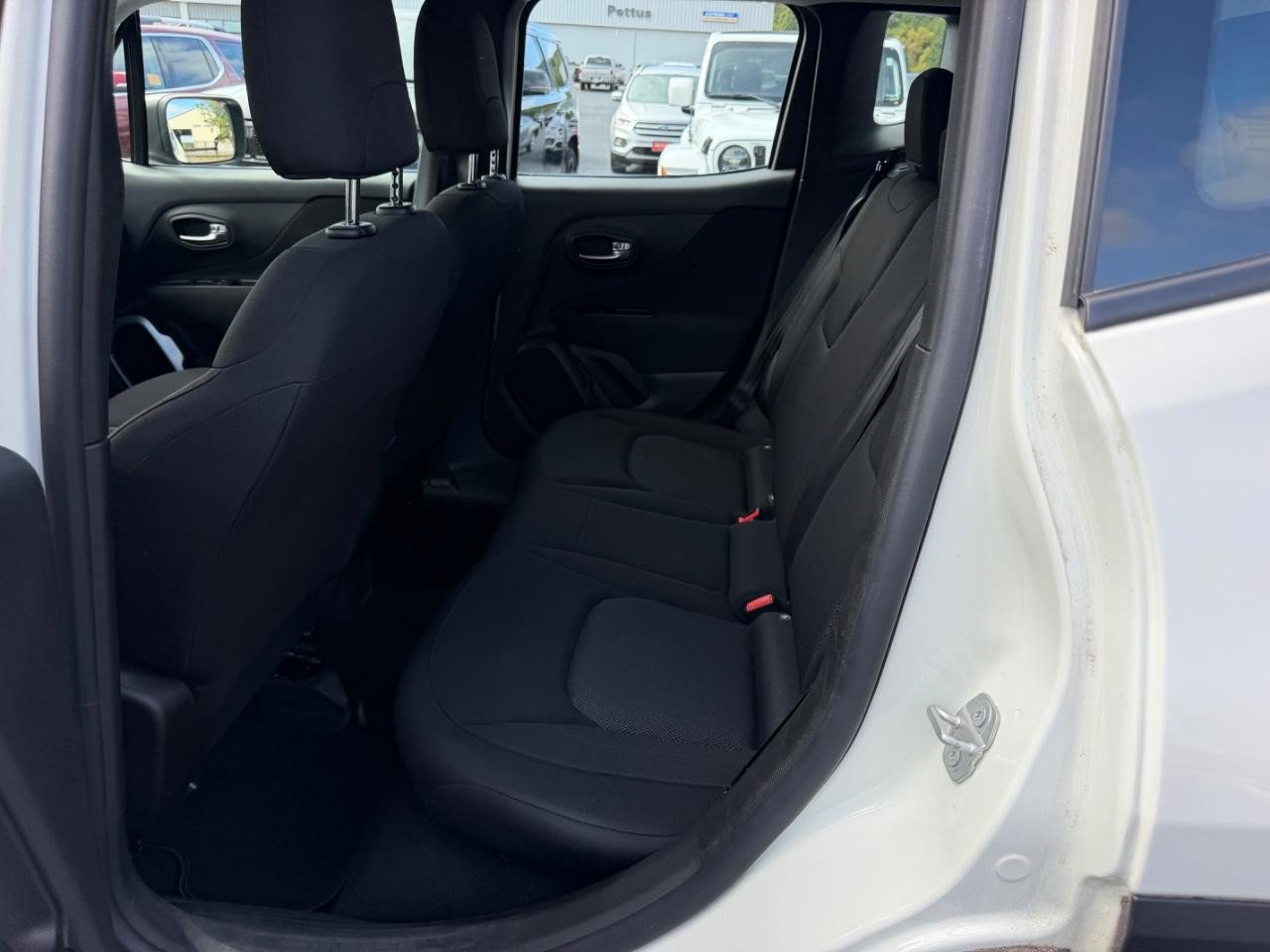 Used 2021 Jeep Renegade Sport AWD/4WD image 9