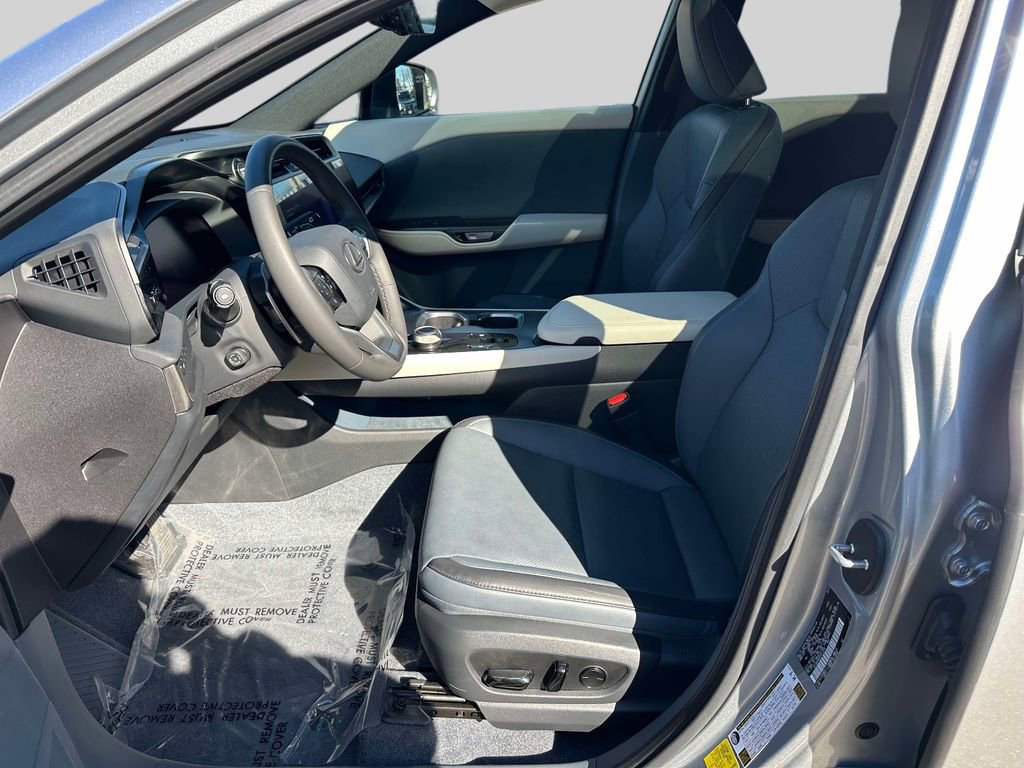 Certified 2023 Lexus RZ 450e Premium w/ Technology Package image 16
