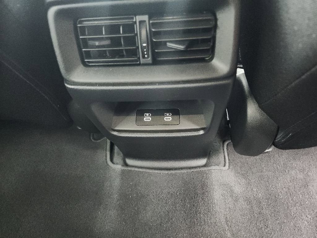 Used 2023 Honda CR-V Sport image 29
