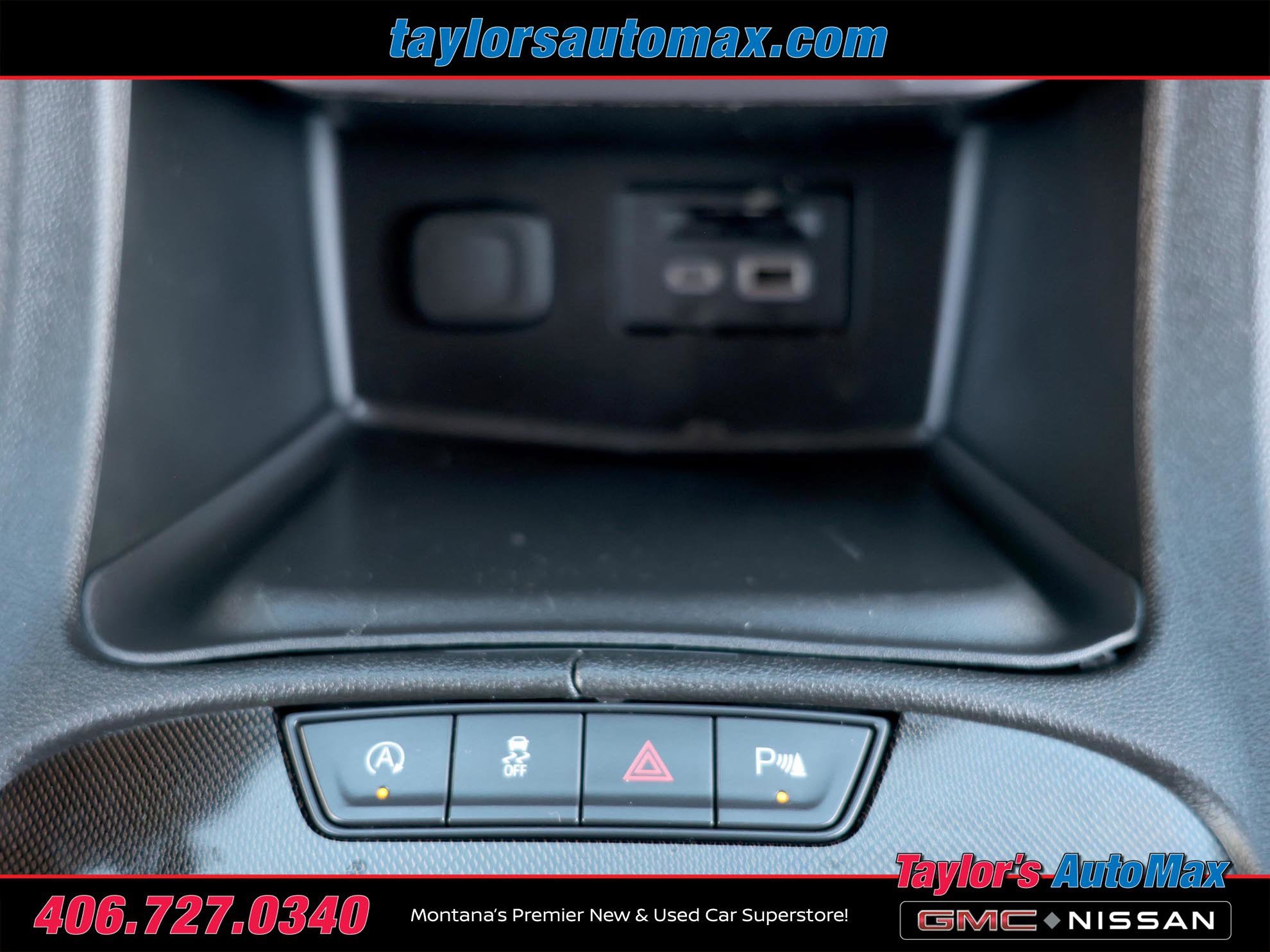 Used 2023 GMC Acadia AT4 w/ GMC Pro Grade Package AWD/4WD image 26