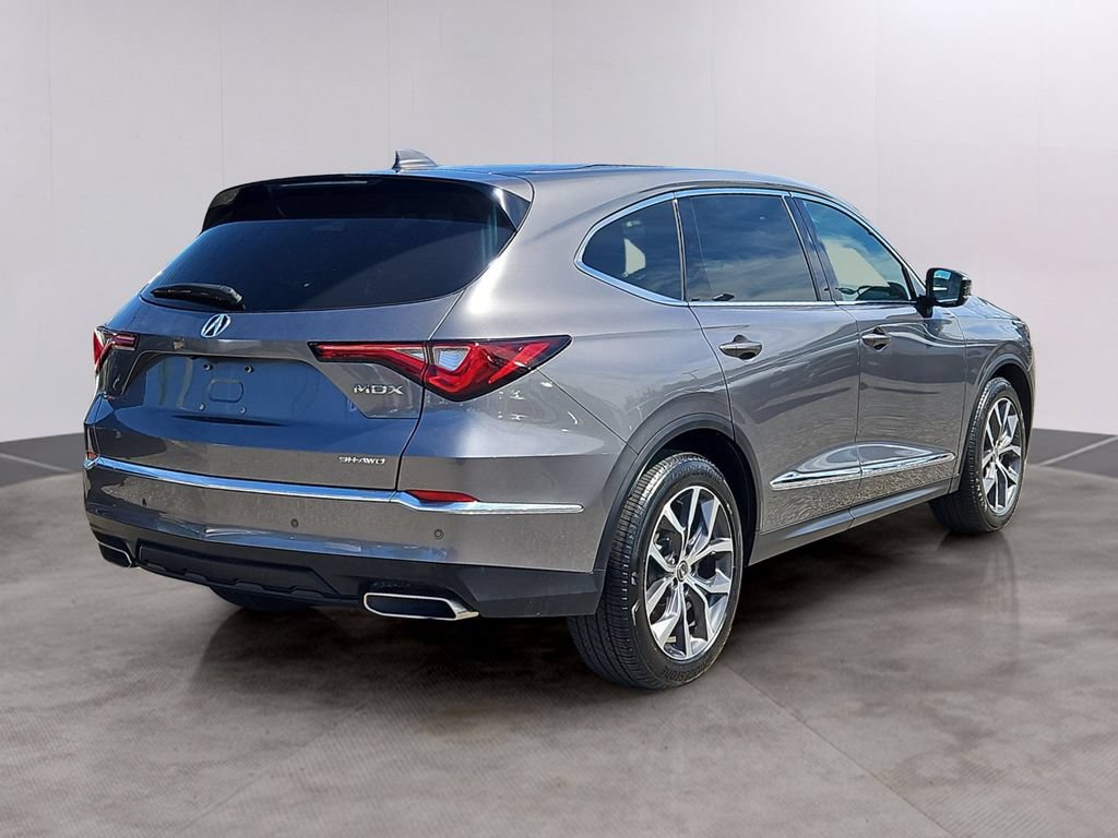 Used 2024 Acura MDX w/ Technology Package AWD/4WD image 4