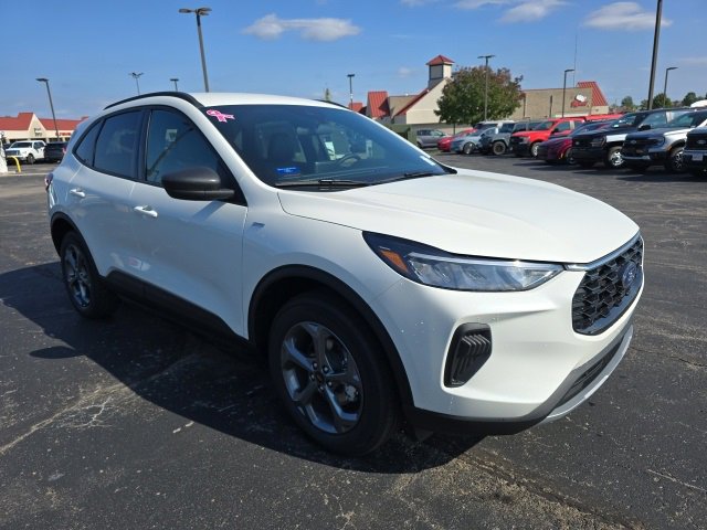 New 2026 Ford Escape ST-Line w/ Cold Weather Package image 7