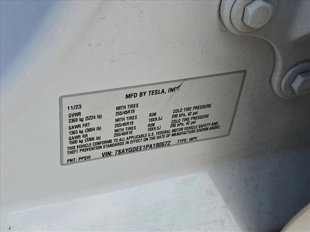 Used 2023 Tesla Model Y Long Range AWD/4WD image 22