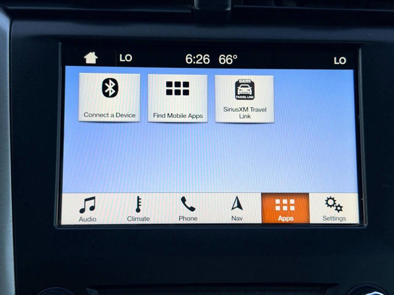Used 2017 Ford Fusion SE w/ Equipment Group 201A FWD image 43