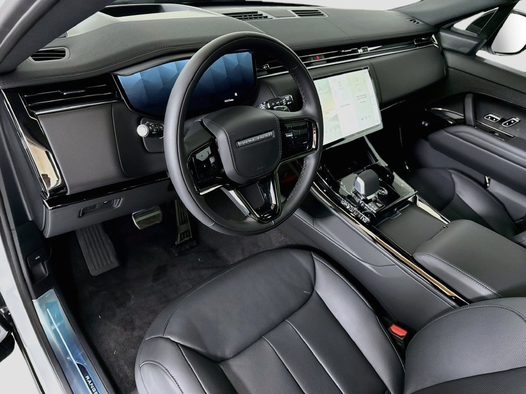 New 2027 Land Rover Range Rover Sport Dynamic SE AWD/4WD image 10
