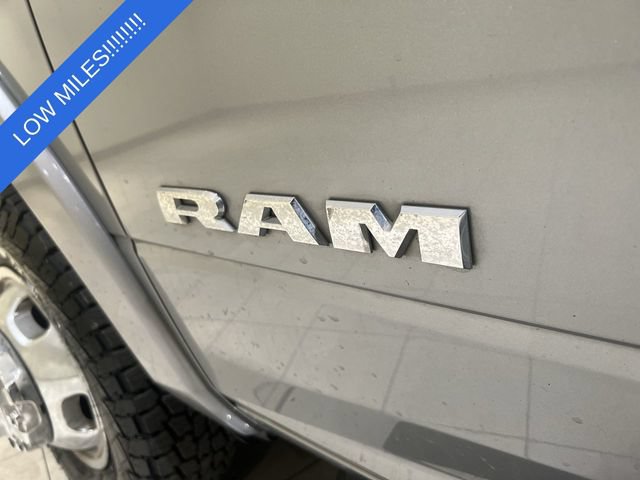Used 2020 RAM 3500 Tradesman w/ Chrome Appearance Group RWD image 29