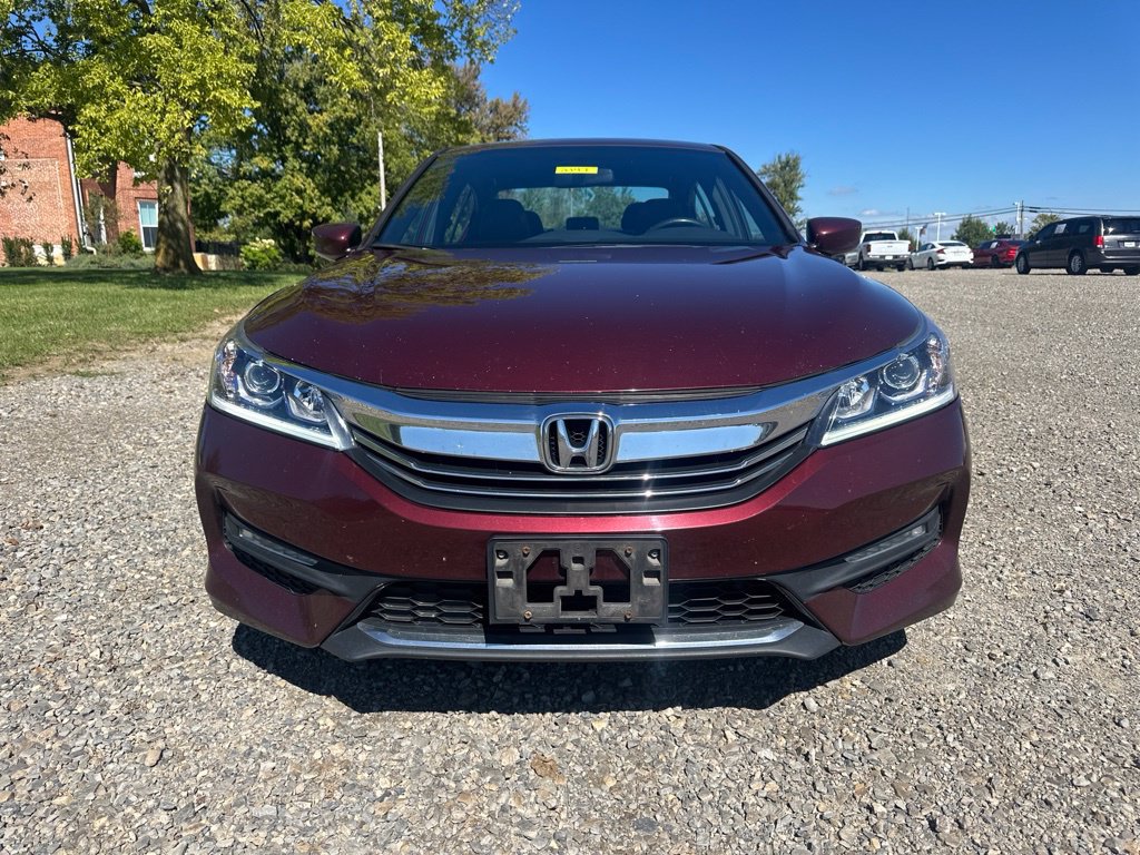 Used 2016 Honda Accord Sport image 2