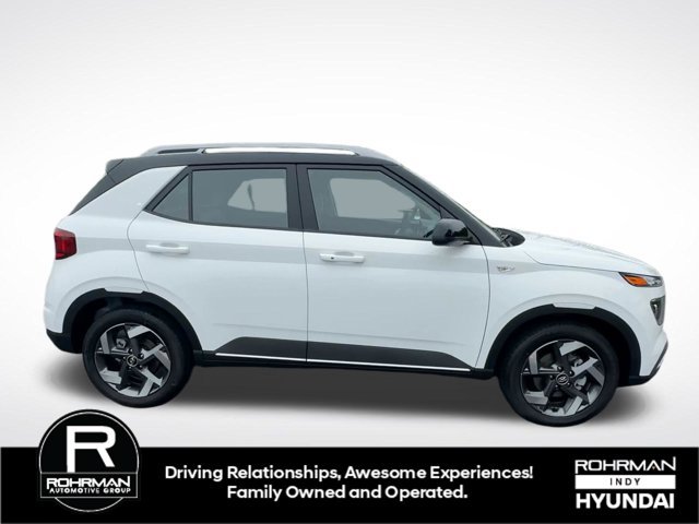 New 2026 Hyundai Venue SEL FWD image 10