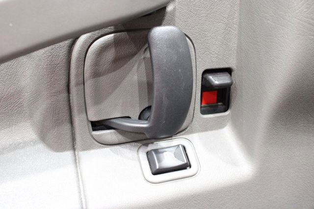 Used 2023 Chevrolet Express 2500 w/ Driver Convenience Package image 14