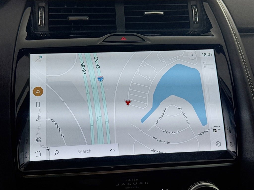 New 2024 Jaguar E-PACE R-Dynamic SE image 13