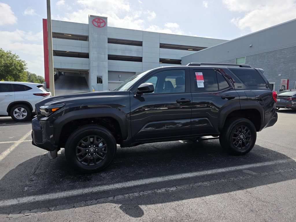 New 2026 Toyota 4Runner SR5 AWD/4WD image 3