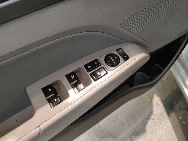 Used 2018 Hyundai Elantra Value Edition image 12