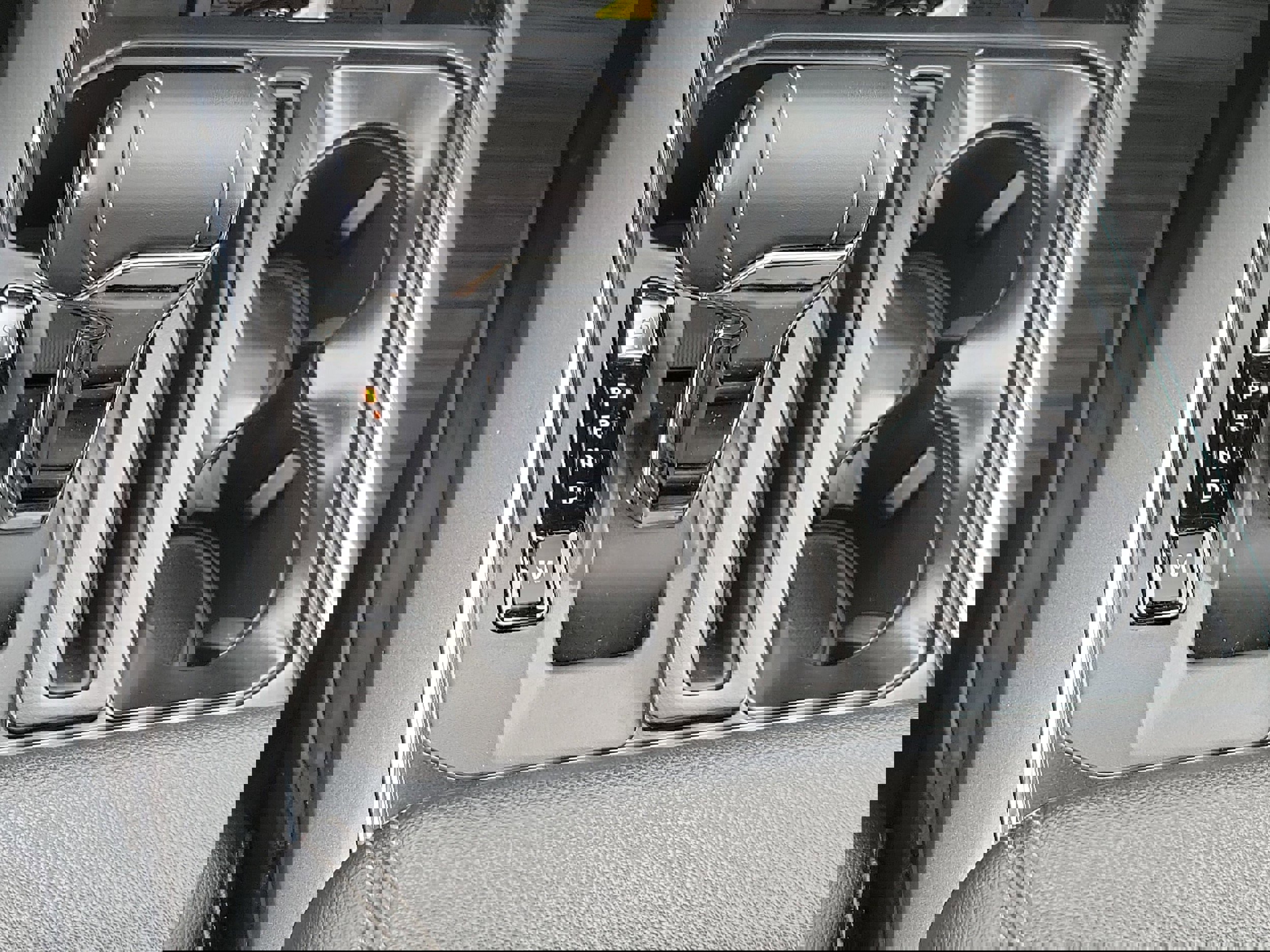 Used 2023 Ford F150 Lariat w/ Equipment Group 502A High image 33