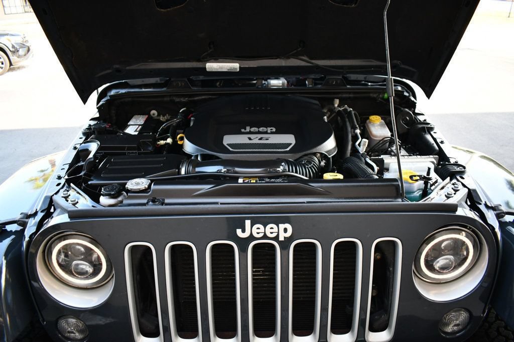 Used 2017 Jeep Wrangler Sahara w/ Quick Order Package 24E Chief AWD/4WD image 57