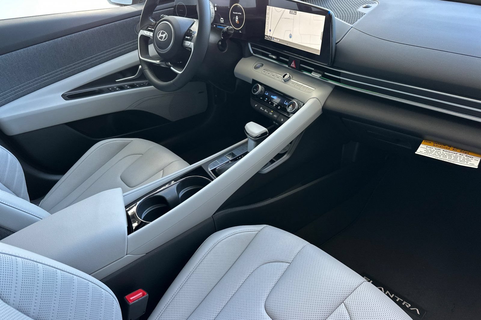 New 2026 Hyundai Elantra Limited FWD image 14