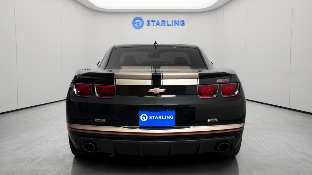 Used 2010 Chevrolet Camaro SS w/ RS Package RWD image 7