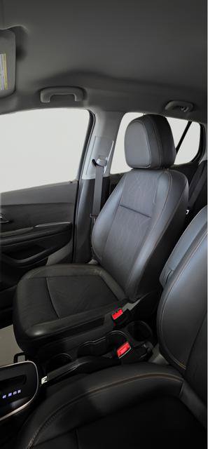 Used 2022 Chevrolet Trax LT w/ LT Convenience Package image 23