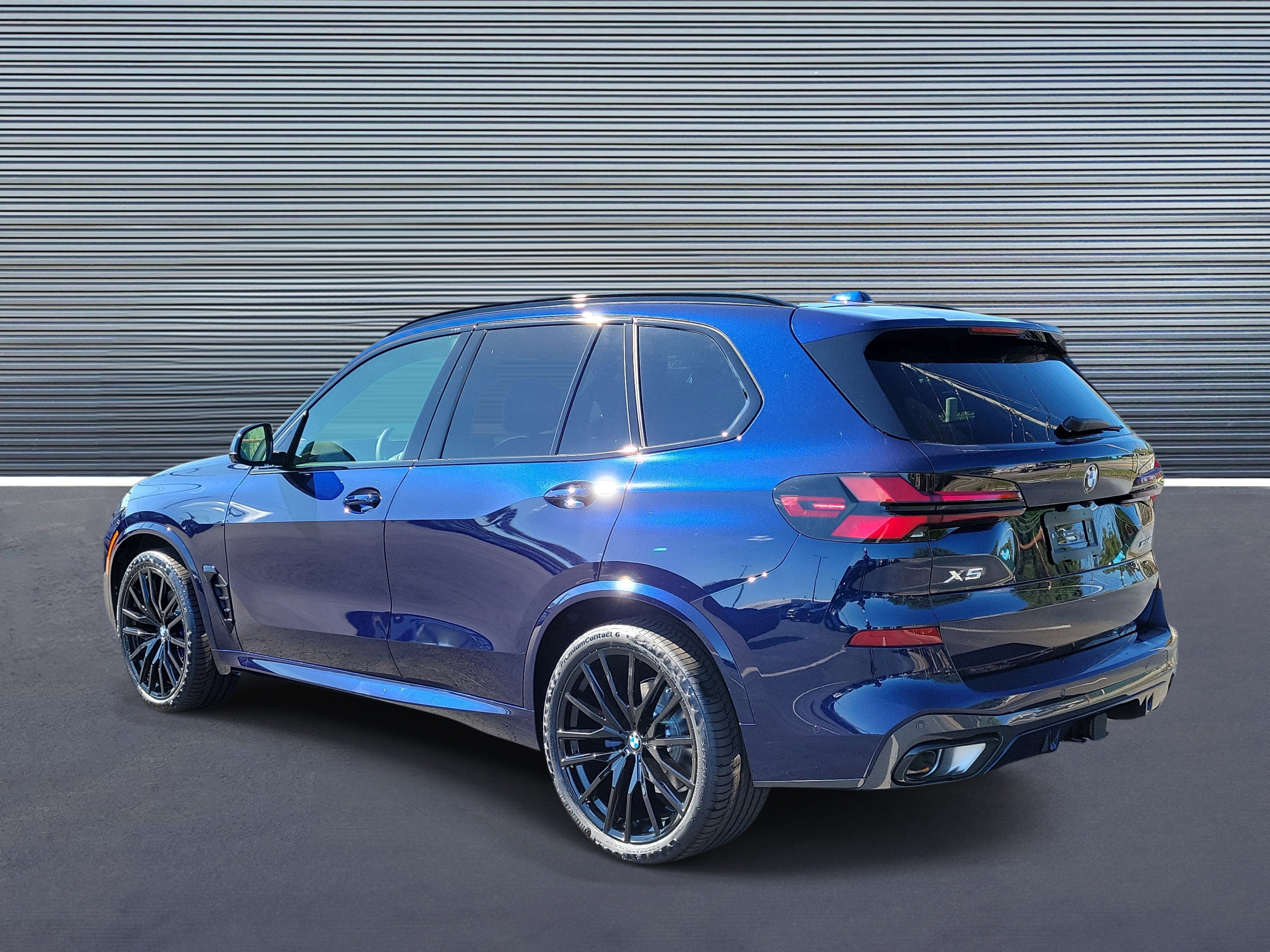 New 2026 BMW X5 xDrive40i w/ M Sport Package image 4
