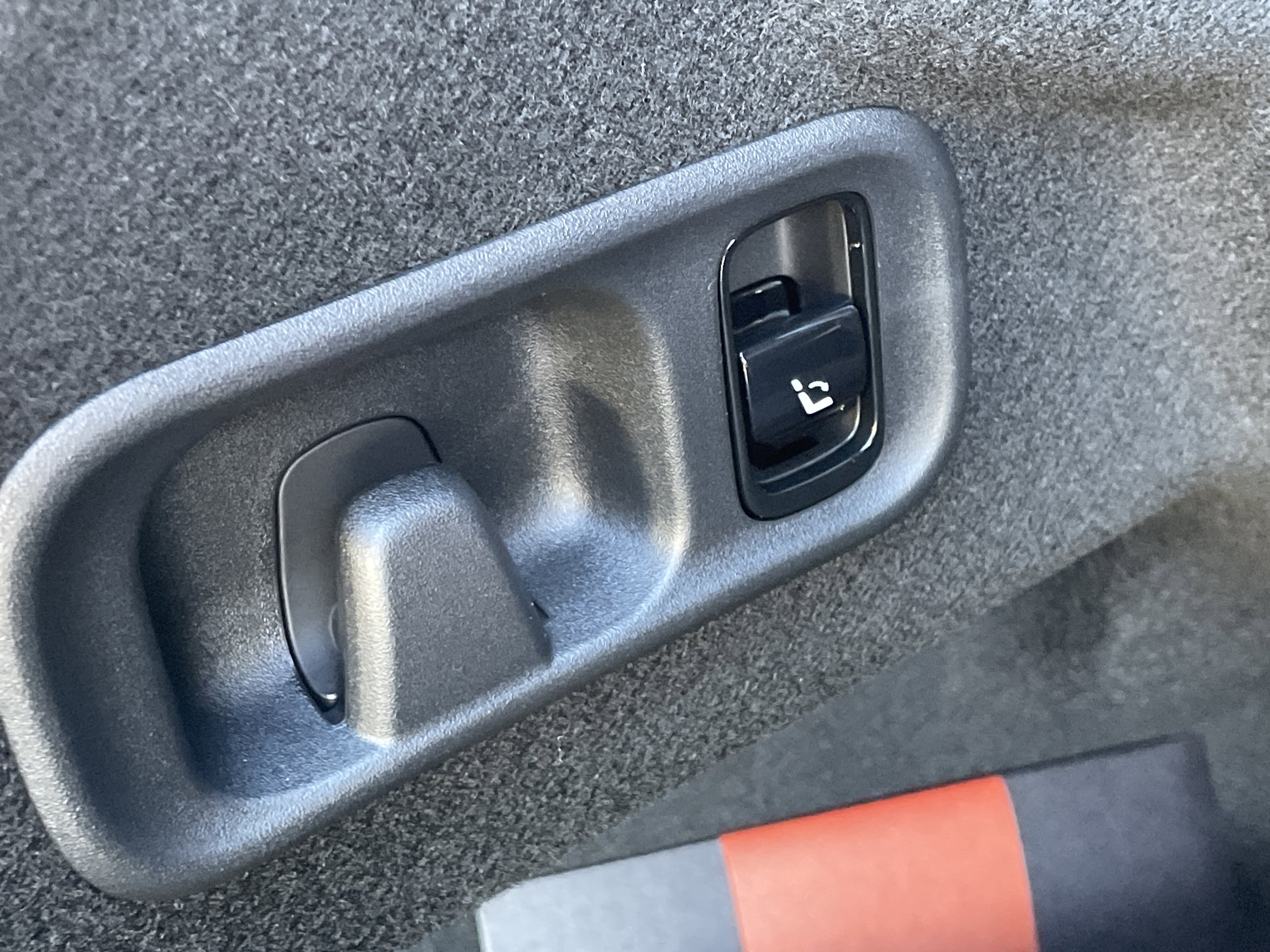 New 2026 Mercedes-Benz C 43 AMG 4MATIC Sedan image 10