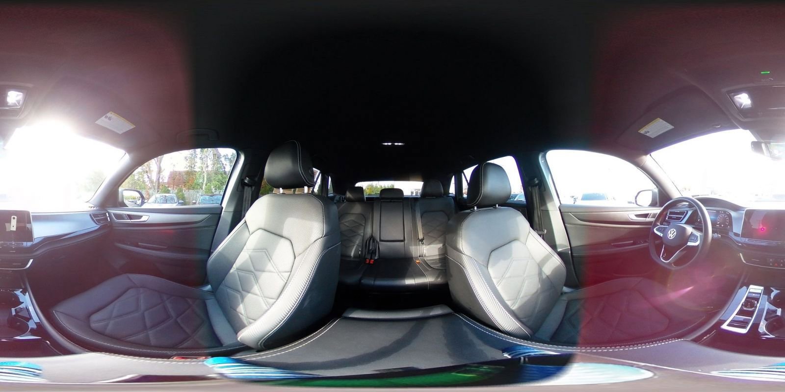 Used 2025 Volkswagen Atlas Cross Sport SE image 42