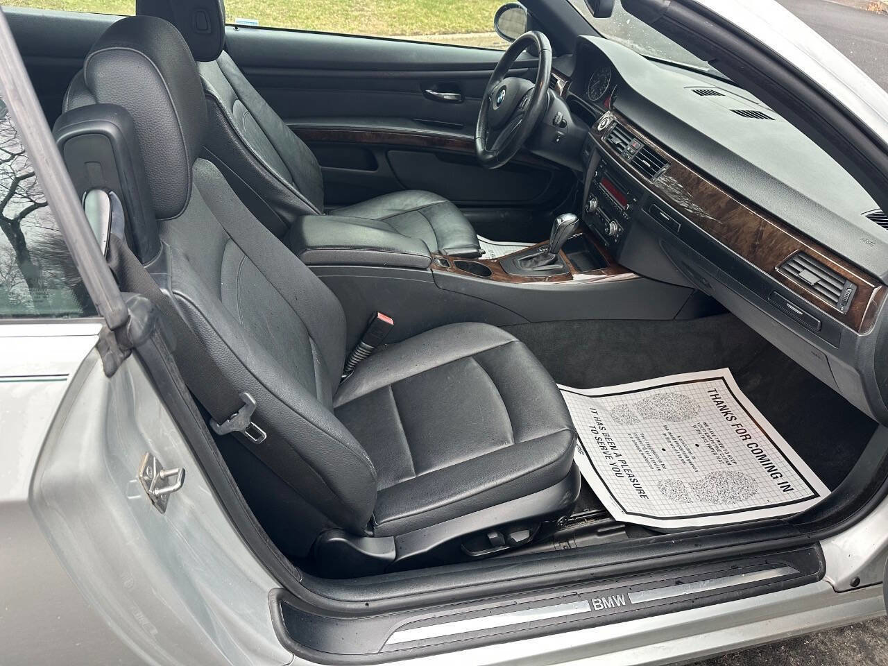 Used 2009 BMW 328i Convertible image 10