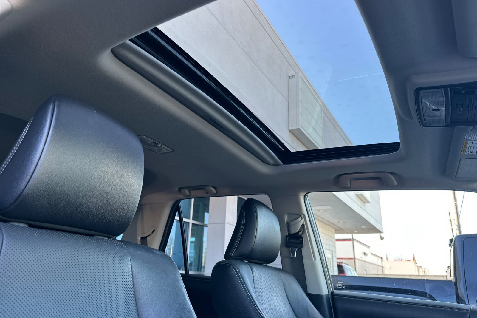 Certified 2016 Toyota 4Runner Limited AWD/4WD image 17